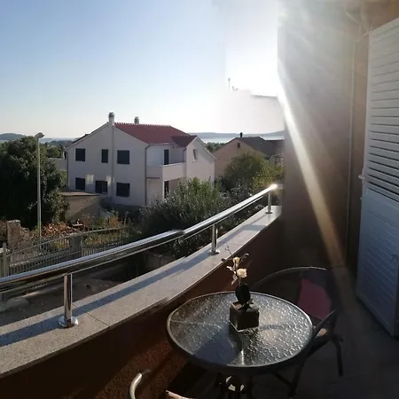 Apartment Home4u Brodarica (Sibenik-Knin)